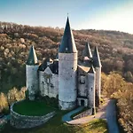 Charmante Chapelle Aménagée à Eprave