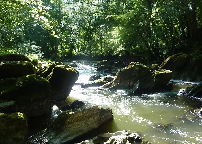 Charmante Chapelle Amenagee A Eprave *