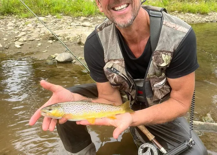 Charmante Chapelle Amenagee A Eprave Vakantiehuis *